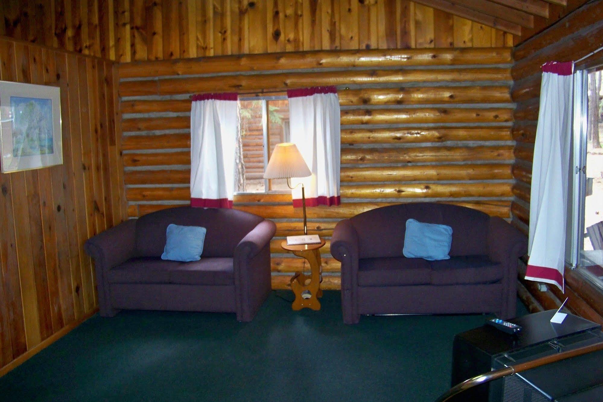 Lake Of The Woods Resort Lakeside Exterior photo