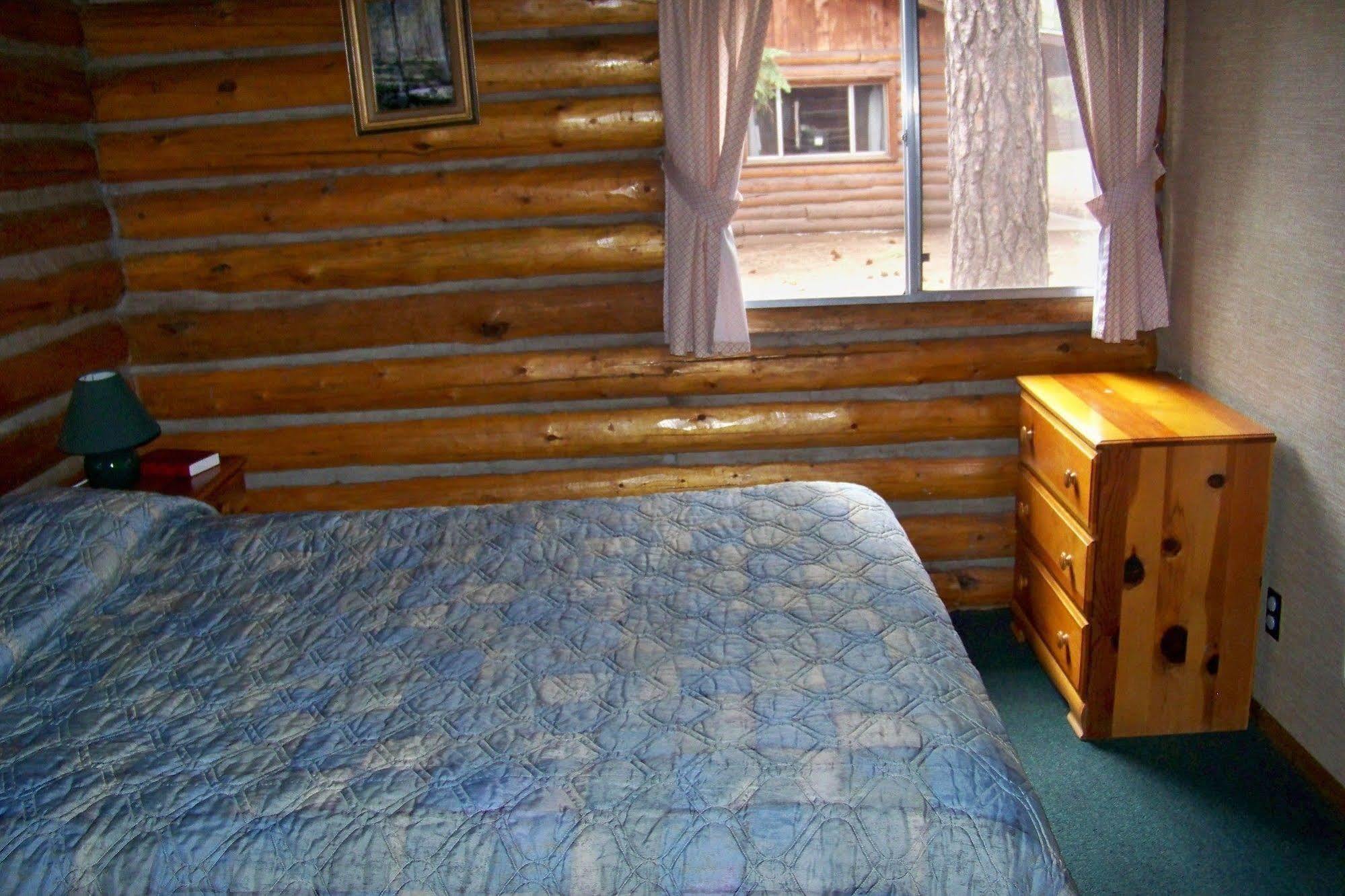 Lake Of The Woods Resort Lakeside Exterior photo